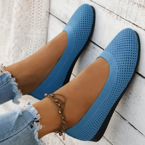 Breathable Women's Ballet Flats - One Pair
